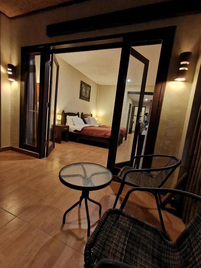 Dalia Budget Hotel Сенггігі Екстер'єр фото